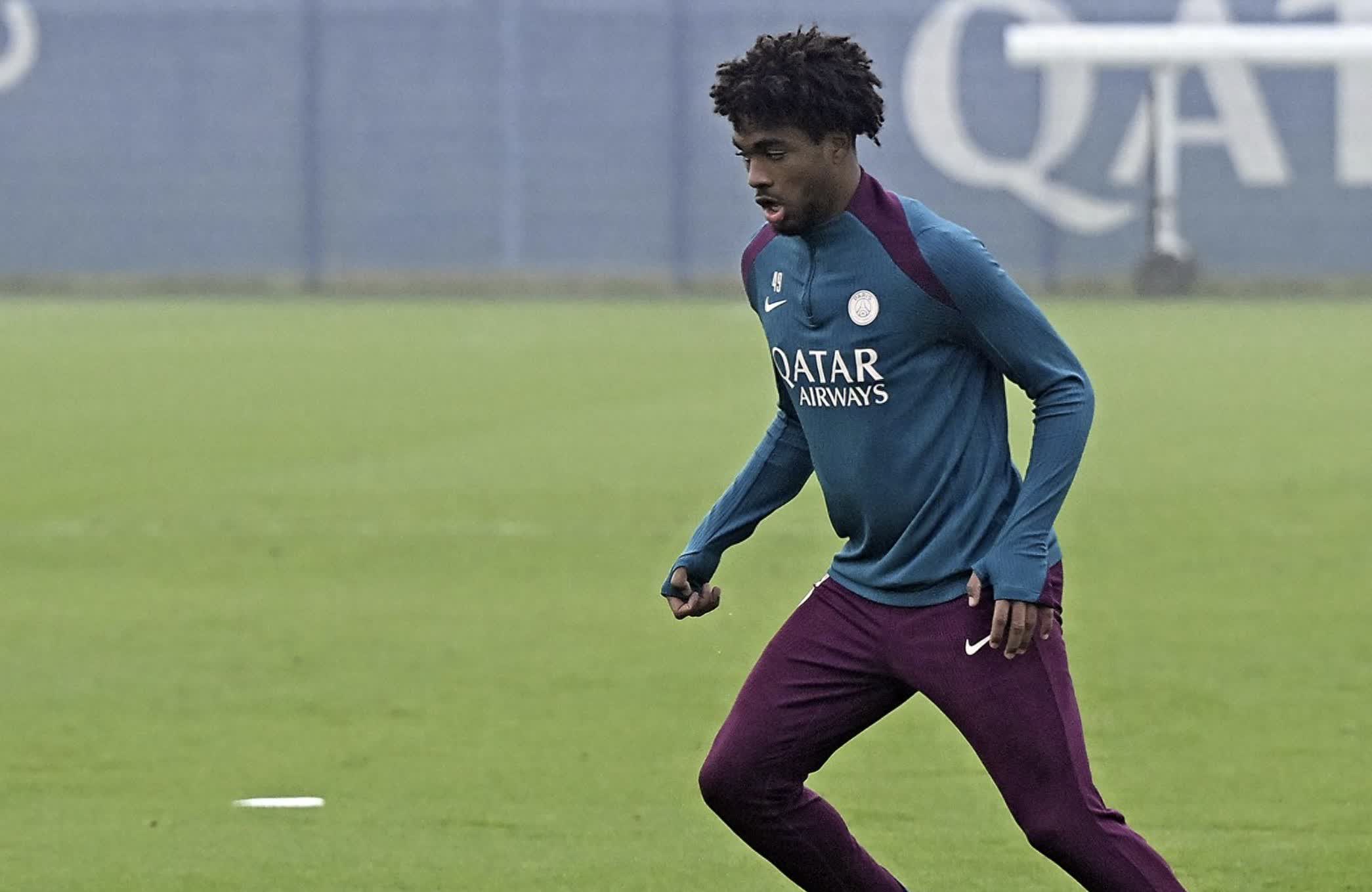 巴黎圣日耳曼迎中超关键赛；今夜战术微调；赛场秩序良好；细节决定成败(巴黎圣日耳曼vs布雷斯特免费直播)